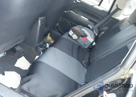 2017 Jeep Compass Latitude 4X4 из США, поврежденный, VIN 1C4NJDEB7HD205288